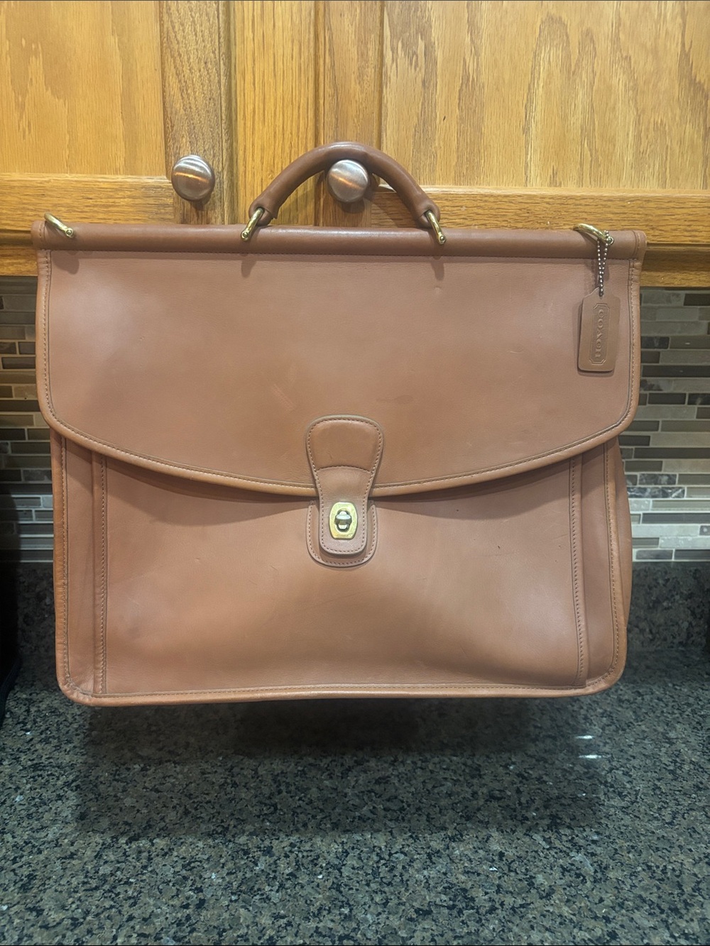 VInTAGE Coach Beekman Brown Leather Briefcase with Gold Hardware